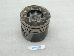 Поршень дизельного двигателя Opel Combo D Fiat Doblo 263 1,6CDTI A16FDH Euro5+ 55237738