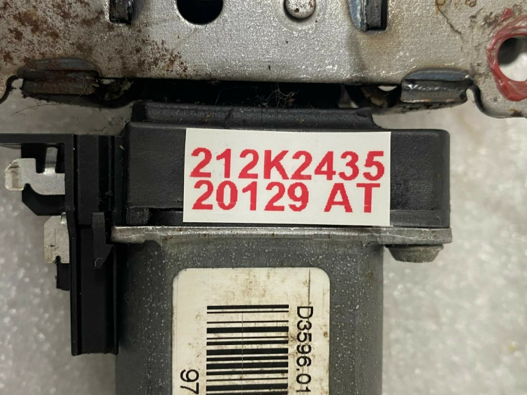 Škoda Superb III B8 3V Servomotors priekšējam kreisajam sēdeklim 974467103
