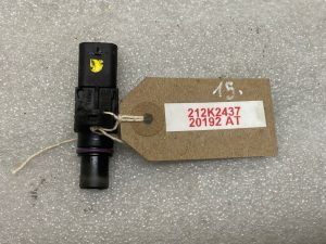 Škoda Superb III B8 3V 2.0 TDI camshaft sensor 04L907601