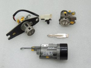Chevrolet Captiva замок зажигания замок цилиндр ключ 96829912 93745726