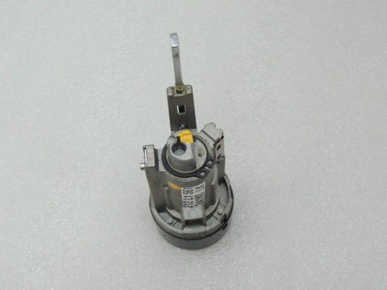Opel Antara aizdedzes slēdzenes cilindra atslēga 95492956 96829945 96829946