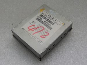 Mitsubishi Outlander III Radio navigācijas vadības bloks CAN 8750A403