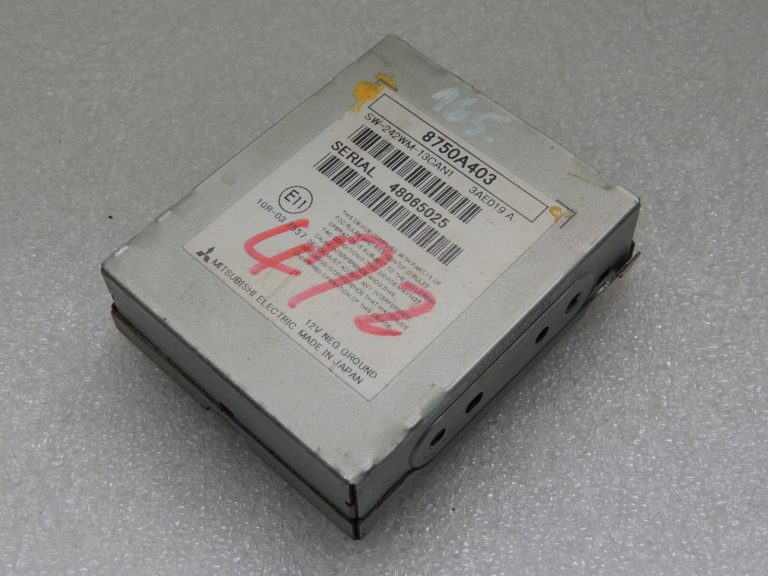 Mitsubishi Outlander III Radio navigācijas vadības bloks CAN 8750A403