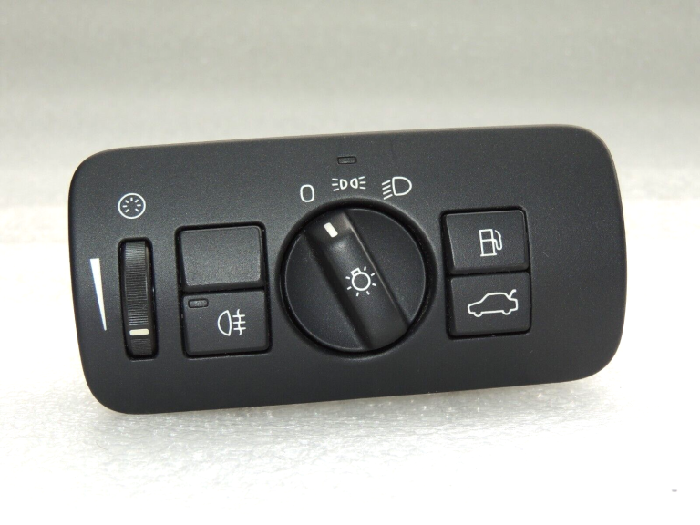 Volvo V60 I Gaismas slēdzis 31443846 30739412