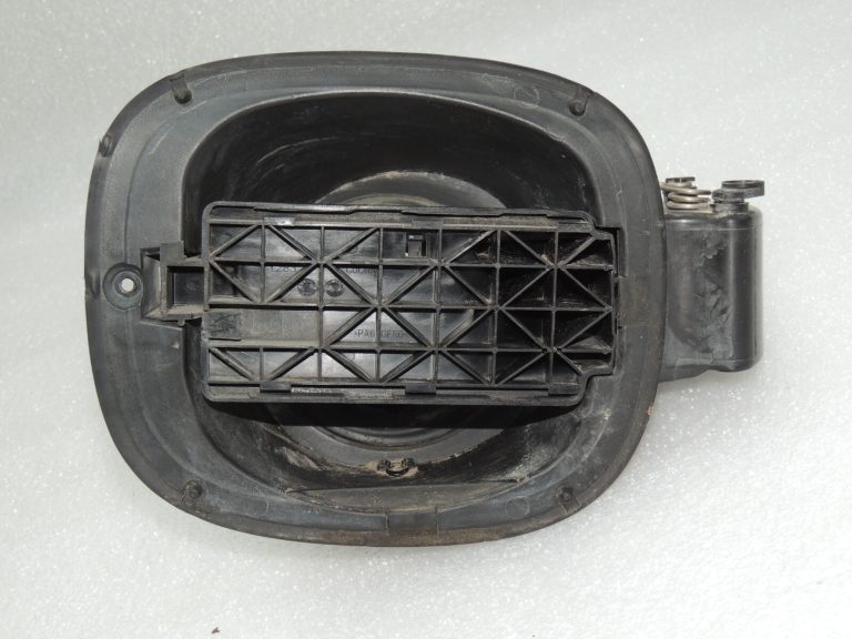 Volvo V60 I Degvielas uzpildes tvertnes vāciņš Degvielas uzpildes vāks 31335707