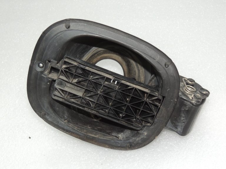 Volvo V60 I Degvielas uzpildes tvertnes vāciņš Degvielas uzpildes vāks 31335707