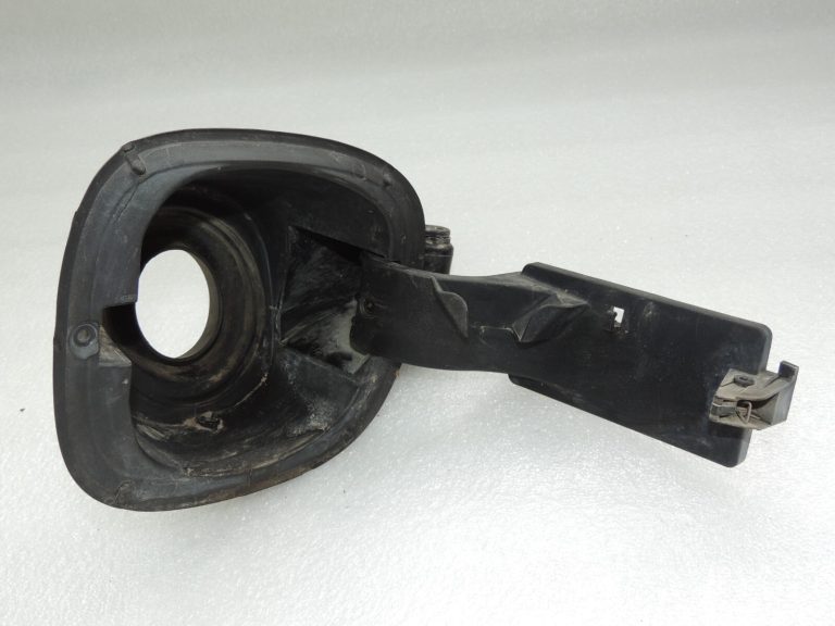 Volvo V60 I Degvielas uzpildes tvertnes vāciņš Degvielas uzpildes vāks 31335707