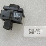 Volvo V60 I Centrālās bloķēšanas aizmugurējā poga 31275374