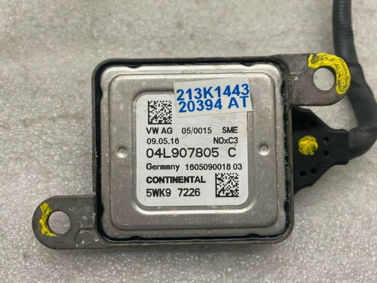 Škoda Superb III B8 3V Lambda sensora vadības bloks Nox sensors 04L907805G
