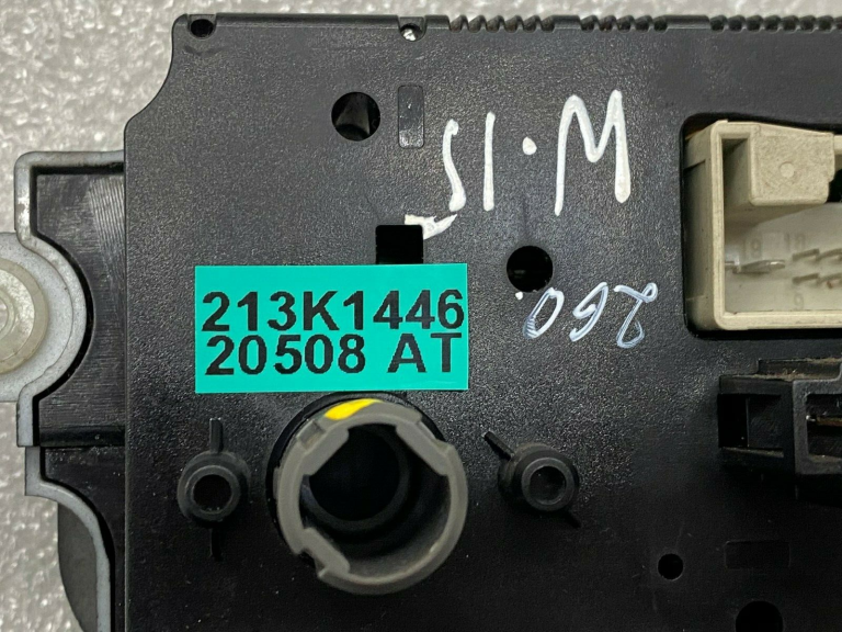 Volkswagen Caddy apkures vadības bloks 1k0819047 1k0819047AP