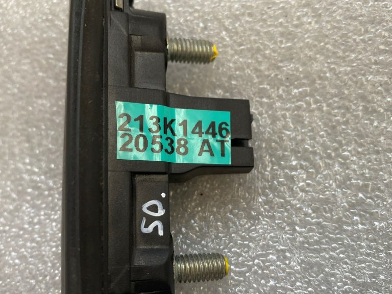 VW Audi Audi Skoda Aizmugures durvju rokturis, mikroslēdzis 5j0827566c 3t0827566b