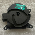 Audi A4 Sildītāja atloka motors 8e2820511c 0132801310