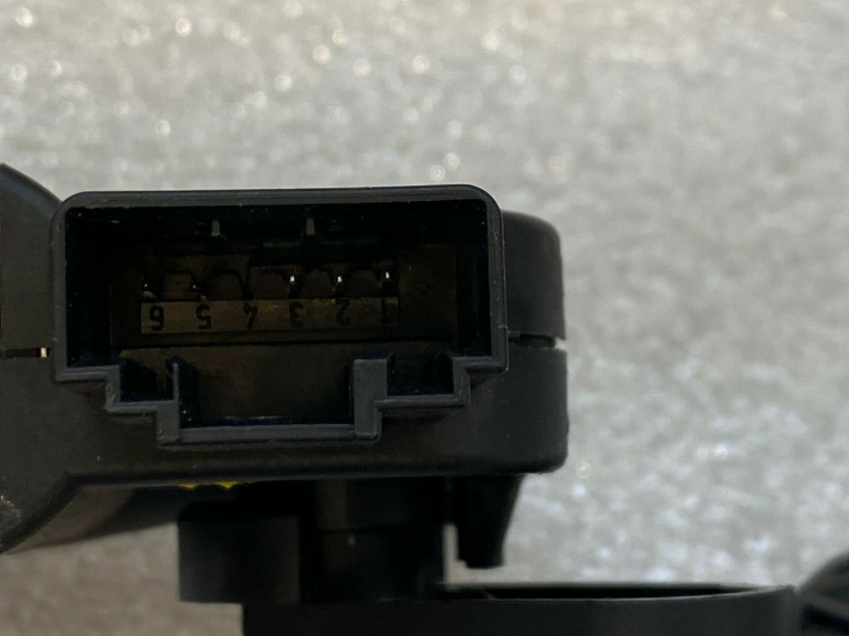VW Golf 5 VW Audi Sēdekļu piedziņas temperatūras vārsts 1K0907511B