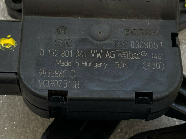VW Golf 5 VW Audi Sēdekļu piedziņas temperatūras vārsts 1K0907511B