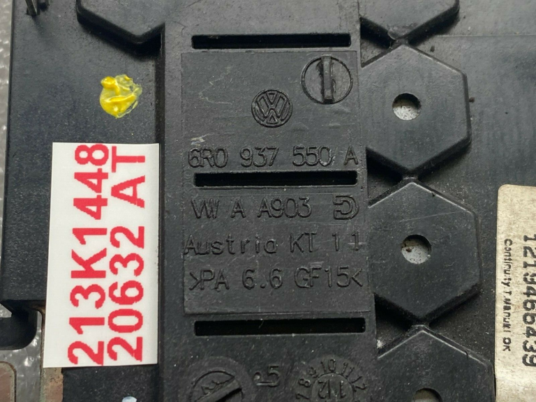 Skoda VW dīzeļdzinēja akumulatora drošinātāju releja termināls 6r0937550a