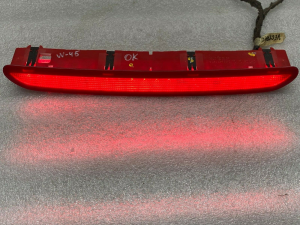 VW Tiguan trešā 3 bremžu signāllukturis papildu bremžu gaisma 1k6945097g