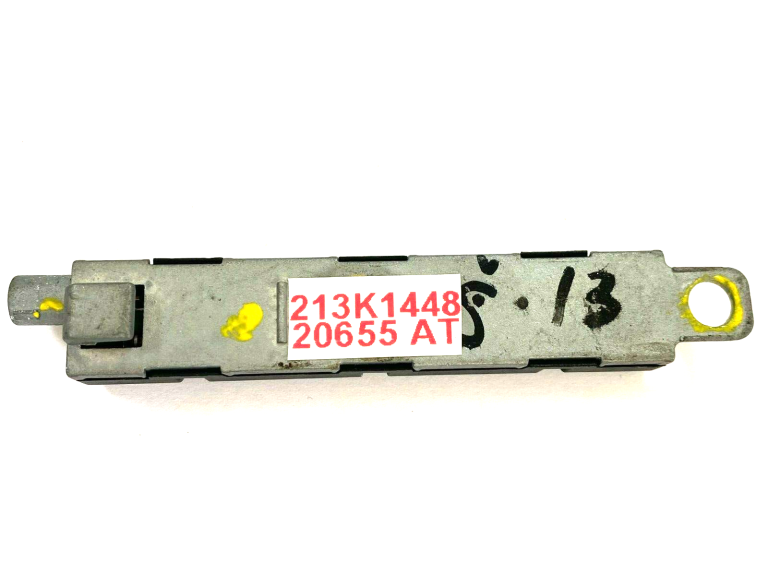 Skoda roomster antenas antenas pastiprinātājs 5j0035577a