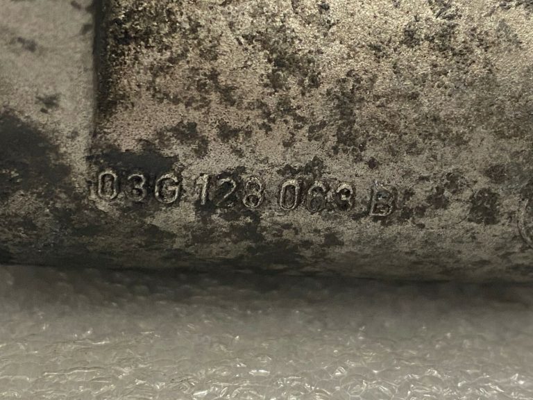 VW Passat Skoda Skoda droseļvārsts 03g128063b
