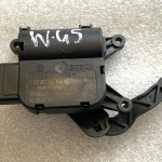 VW Audi sildītāja servomotora pūtējs 1k090907511b 0132801341