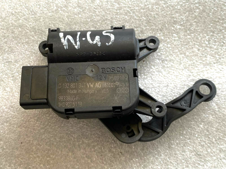 VW Audi sildītāja servomotora pūtējs 1k090907511b 0132801341
