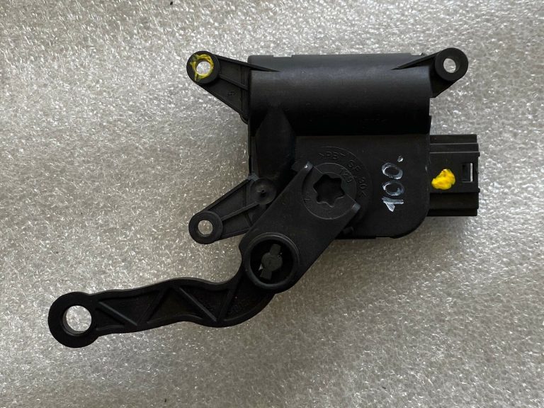 VW Audi sildītāja servomotora pūtējs 1k090907511b 0132801341