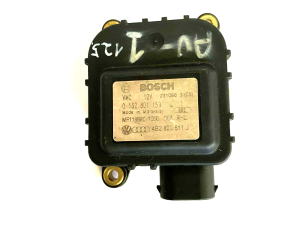 Audi servomotora sildītājs 4b2820511j 0132801159