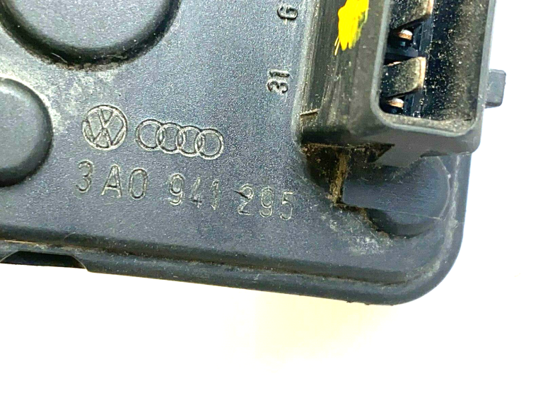 VW Audi priekšējo lukturu servomotors 3a0941295