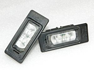 2x oriģinālā Audi A6 C7 A4 A4 B8 Q5 8R A3 8V numura apgaismojums 4G0943021, 4G0943021A