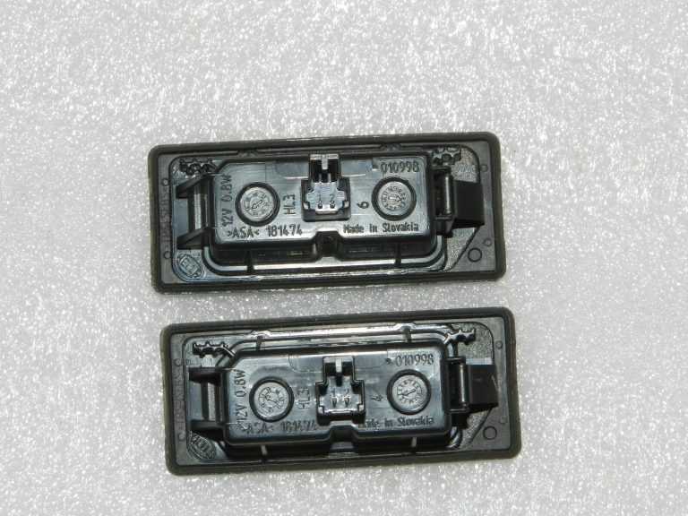 2x oriģinālā Audi A6 C7 A4 A4 B8 Q5 8R A3 8V numura apgaismojums 4G0943021, 4G0943021A