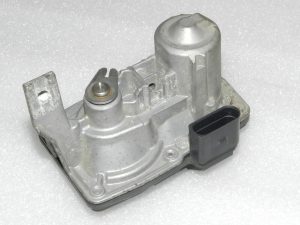 VW Audi Audi Seat Skoda 2.0 TDI CHNA Izplūdes gāzu aizbīdņa piedziņa 3Q0253691F, 5Q0253692A