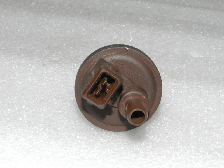 OEM Citroen Peugeot 2.0i EW10 Vakuuma vārsts Vakuuma vārsts 9662640480
