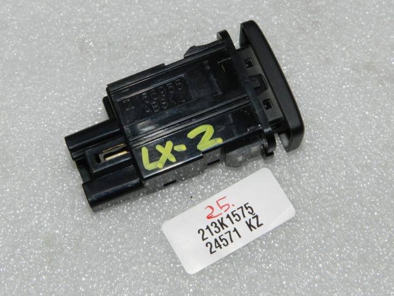 Oriģināls Lexus RX III (AL10) Alphard aizmugurējo durvju elektriskais slēdzis 84930-58010