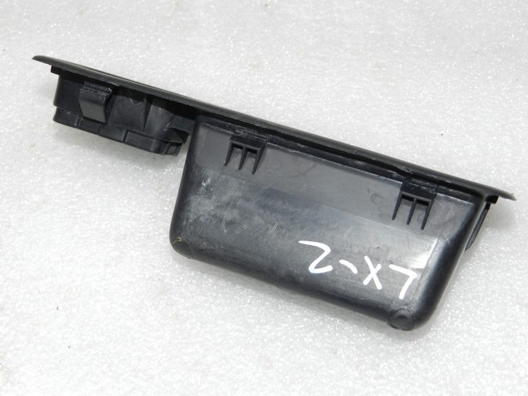 Oriģinālais Lexus RX 450H (AL10) aizmugurējo durvju iekšējais rokturis 69291-48020