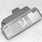 Oriģinālais Lexus RX III (AL10) numura apgaismojums labajā pusē 81204-48010, 81270D