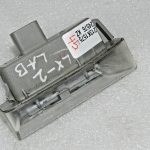 Oriģinālais Lexus RX III (AL10) numura apgaismojums labajā pusē 81204-48010, 81270D