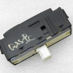 Oriģinālais Lexus RX 450h (AL10) Priekšējais labās puses elektrisko logu slēdzis 84810-48010
