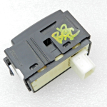 Oriģinālais Lexus RX 450h (AL10) aizmugurējā elektriskā stikla slēdzis 84810-48020, 84810D