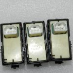 Oriģinālais Lexus RX 450h (AL10) aizmugurējā elektriskā stikla slēdzis 84810-48020, 84810D