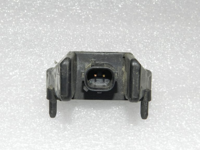 Oriģinālais Lexus RX AL10 Toyota priekšējais gaisa spilvena sensors 89173-39375, 89173-35080