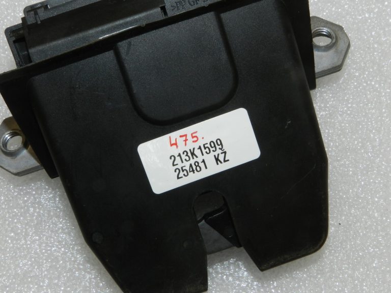 OEM Ford Focus III C-Max II aizmugurējo durvju slēdzene 8M51-R442A66-DA, 8M51-R442A66-DC