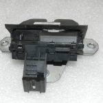 OEM Ford Focus III C-Max II aizmugurējo durvju slēdzene 8M51-R442A66-DA, 8M51-R442A66-DC