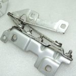 OEM Opel Insignia A motora pārsega viru komplekts ArgonSilver GAN 12841600 12841601