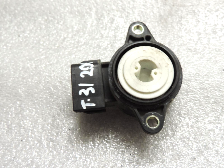 Toyota Corolla Avensis RAV 4 Droseles stāvokļa sensors 89452-33030