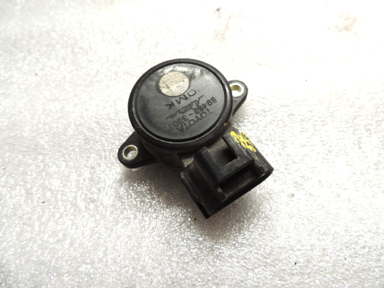 Toyota Corolla Avensis RAV 4 Droseles stāvokļa sensors 89452-33030
