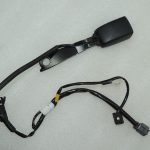 Toyota Avensis T27 Drošības jostas sprādze priekšējā kreisā 7323005170C1