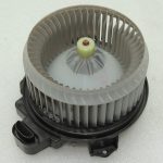 Toyota T27 E18 E15 R2 Sildītāja ventilators Pūtēja motors Pūtējs 8710302150