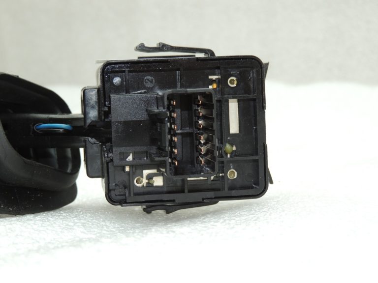 Opel Antara stūres pārslēgs Kruīza kontrole 96673011