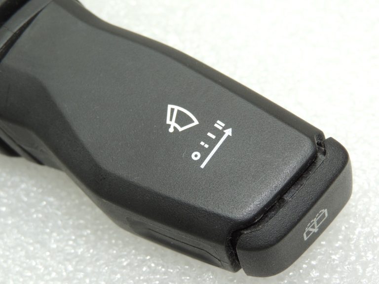 Opel Antara vējstikla tīrītāju slēdzis 95462612