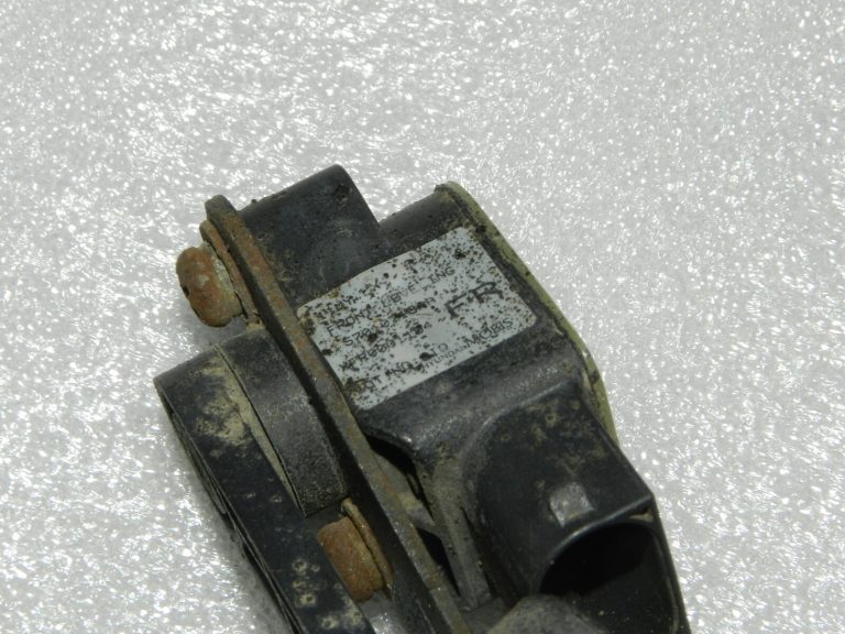 Lancia Thema 2 priekšējo lukturu augstuma sensors līmeņa sensors 57010713AC 57010713AA