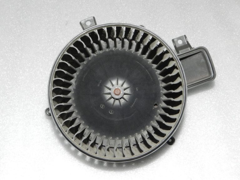 Lancia Thema II Chrysler 300C LD ventilatora motors K68037308AA, 68037308AA oriģināls